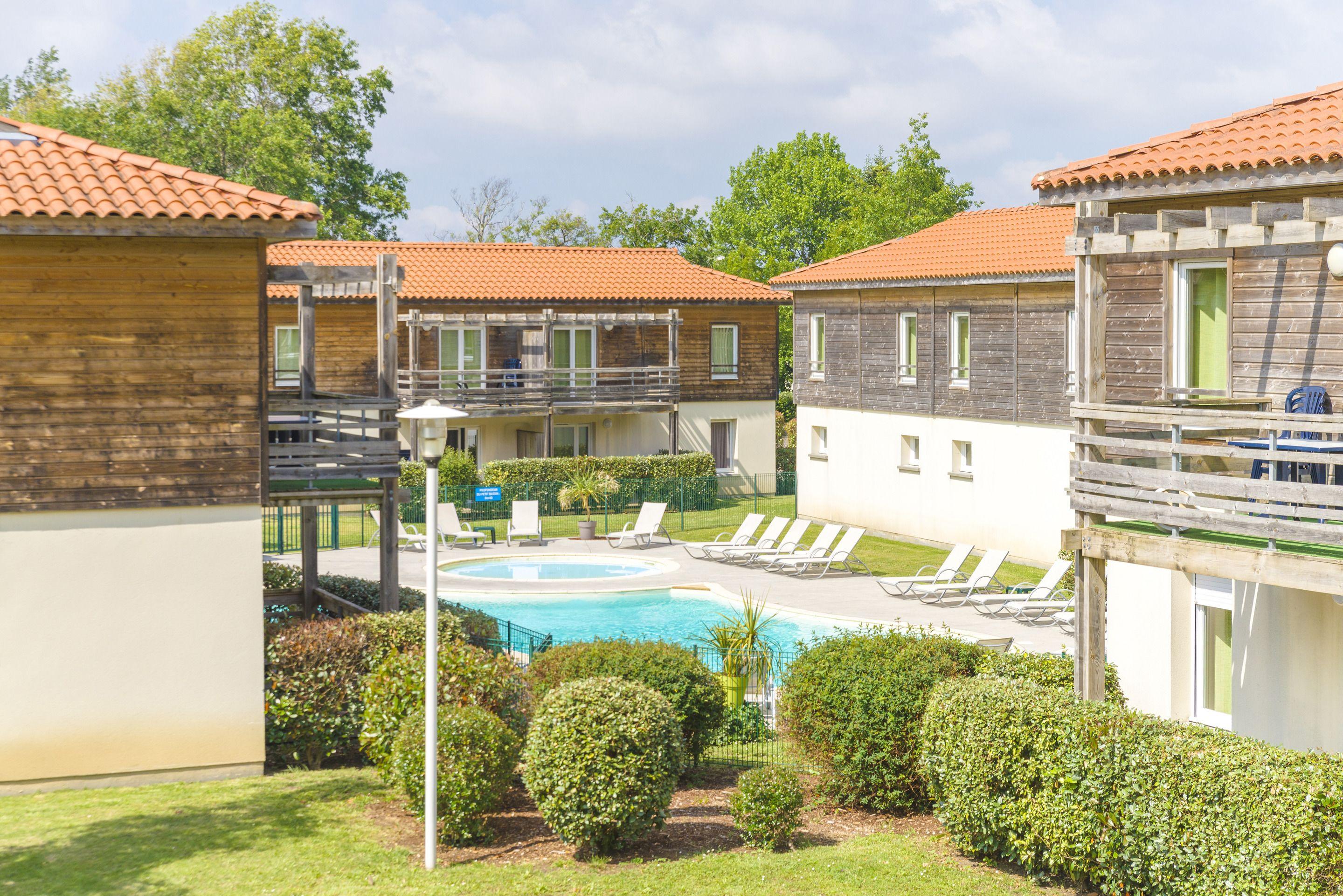 Séjourner dans le Sud-Ouest : 8 Resorts Comparés